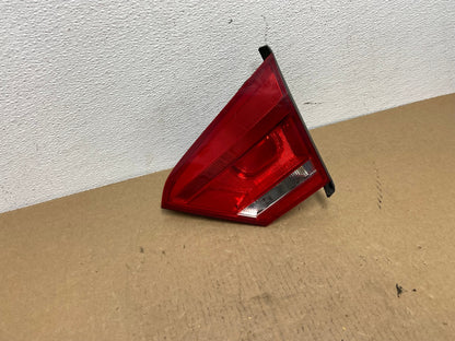 2012 to 2015 Volkswagen Passat Right Passenger Tail light inner Oem AC1175 LK2