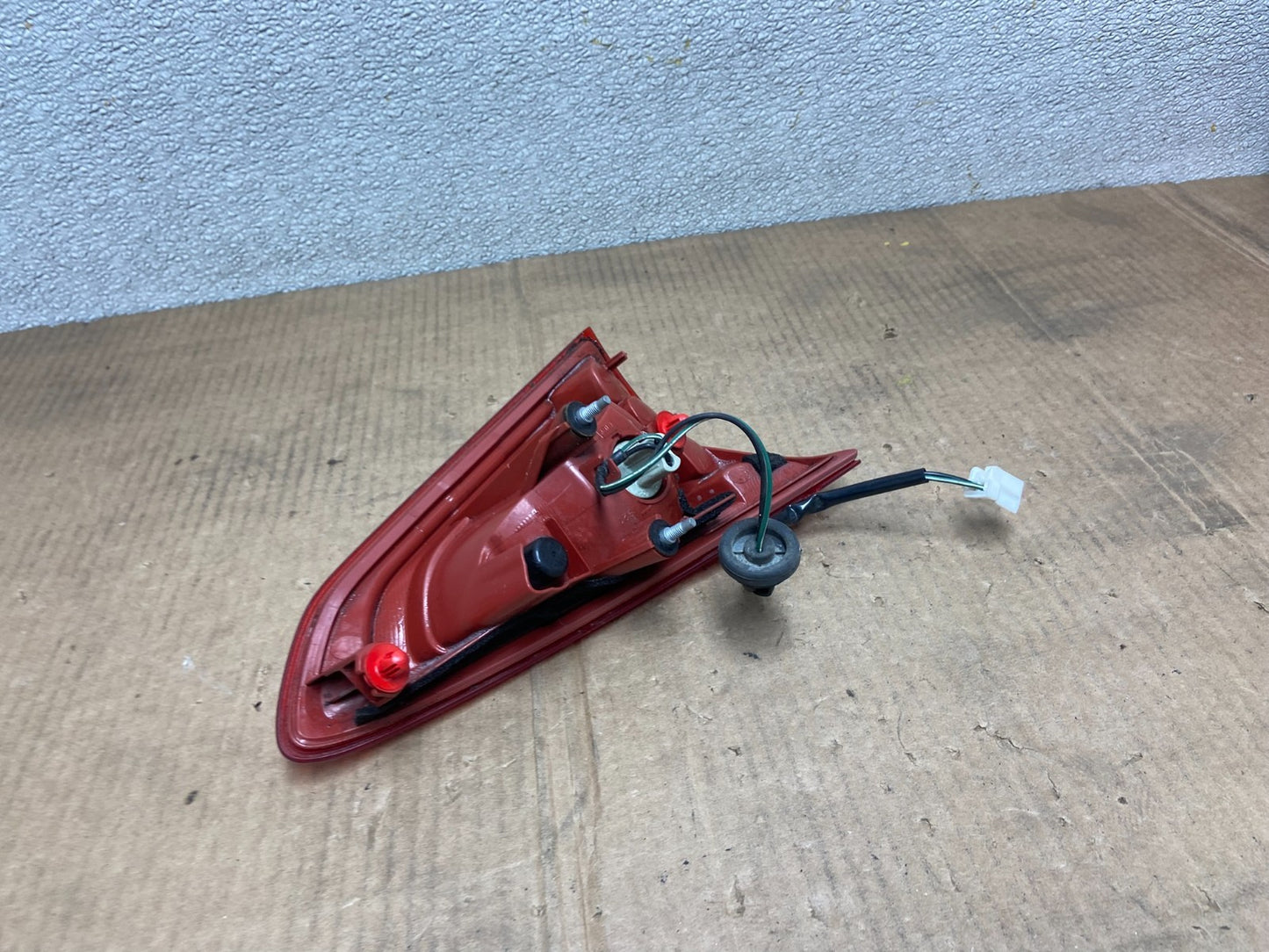 2008-2012 Infiniti Ex35 Right Passenger Tail Light Inner OEM AA6317 DW5