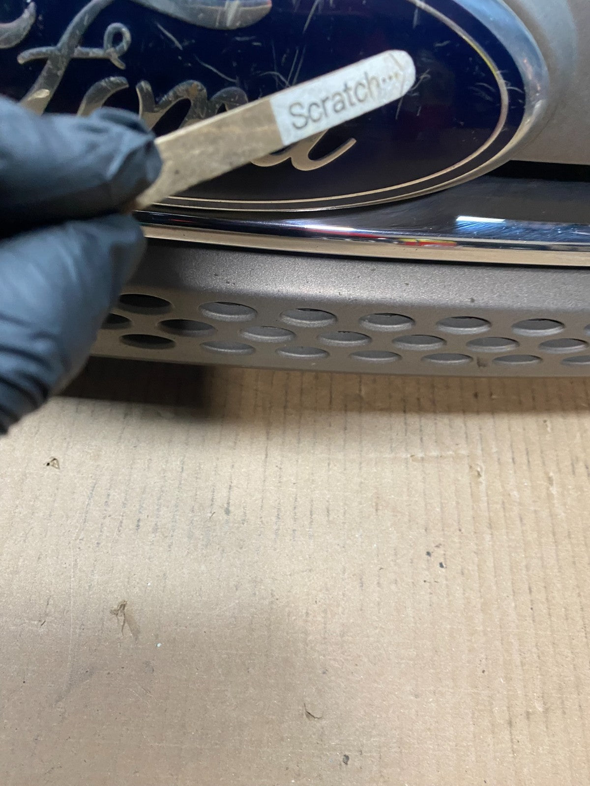 2011 to 2015 Ford Explorer Upper Front Grill Grille Oem W5954 DG5