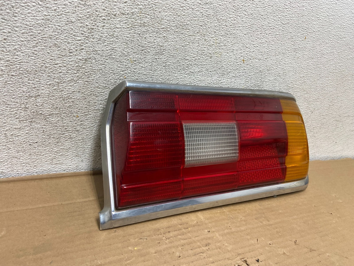 1977 to 1981 Bmw 5 Series 528i 530i Right Passenger RH Tail Light ag9261 DG1