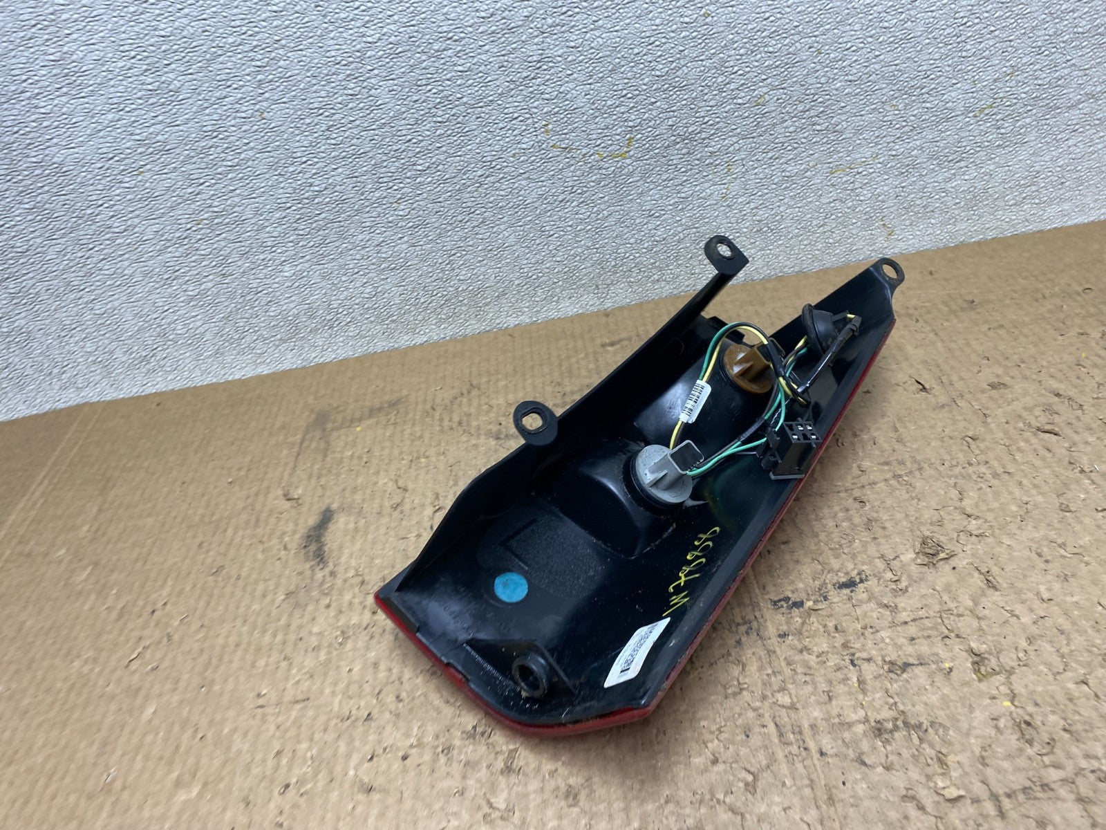2003 to 2017 Chevrolet Express 1500 Left Driver Side Tail Light Oem W7888 DW6