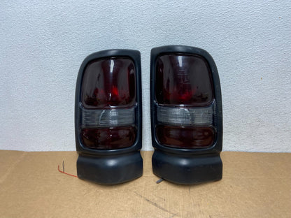 1994 to 2001 Dodge Ram 1500 Left+Right Tail Lights AD6080 DW0