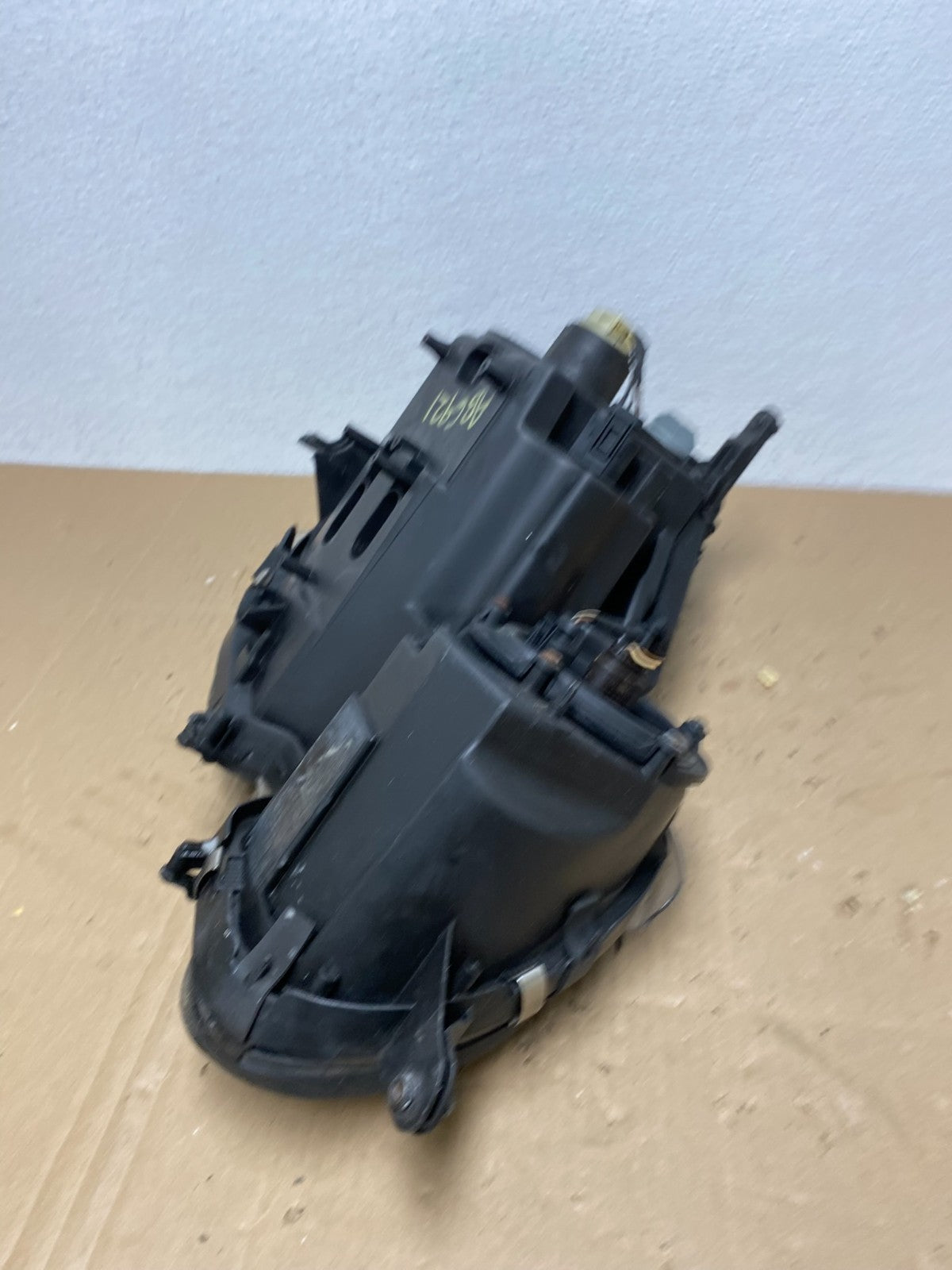2003-2006 Mercedes E E320 E350 Left Driver Lh Side Halogen Headlight AB6921 DW10