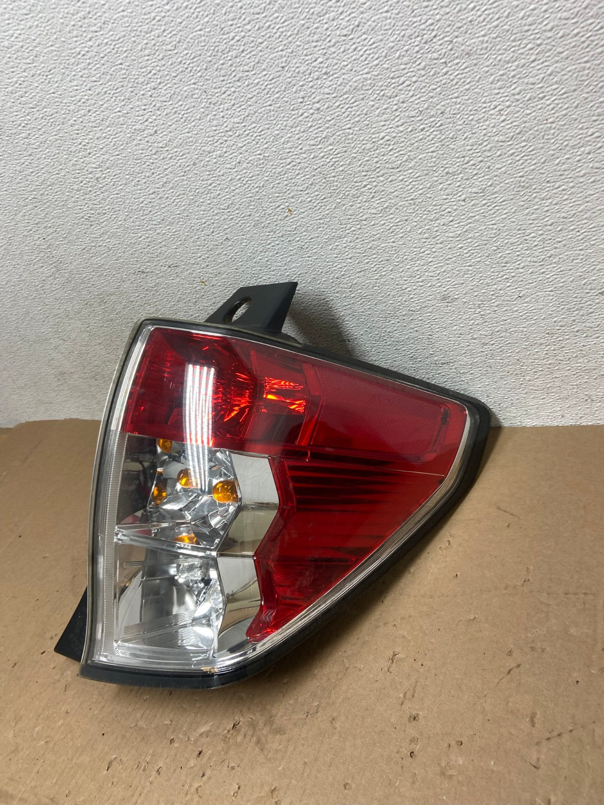 2009-2013 Subaru Forester Right Passenger Rh Side Tail Light AD7730 LK1