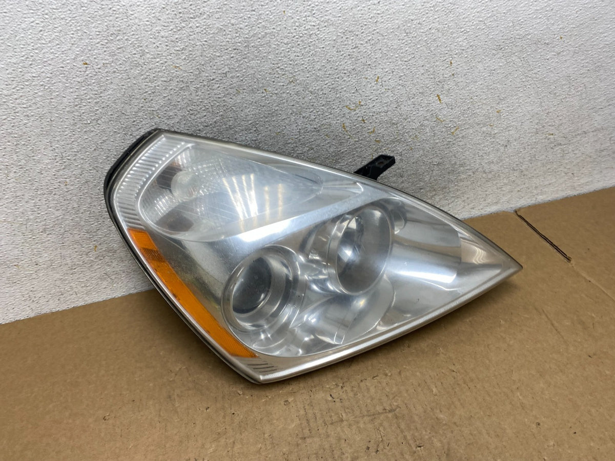 2008-2012 Kia Sedona Right Passenger RH Side Headlight Halogen AI3411 DW0