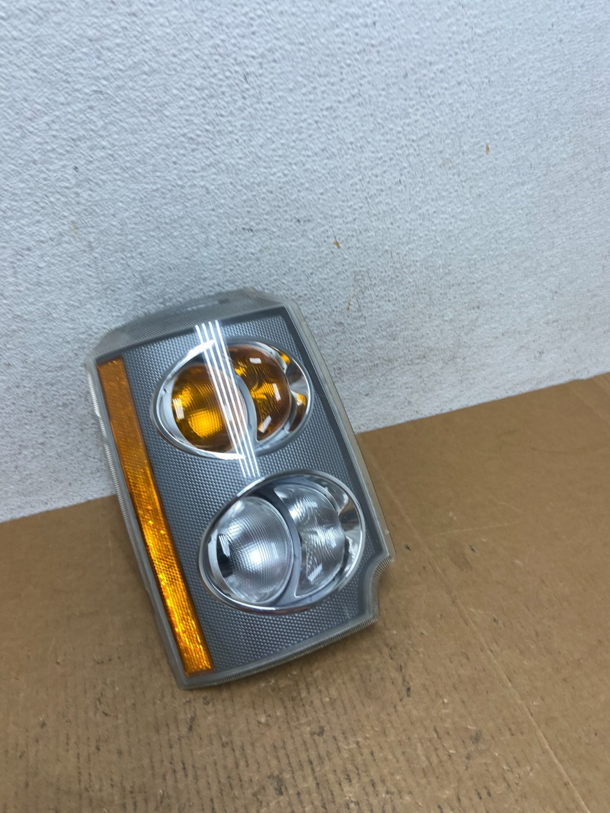 2003-2005 Land Rover Range Rover Right Passenger RH Turn Signal Light AE0668 DW2