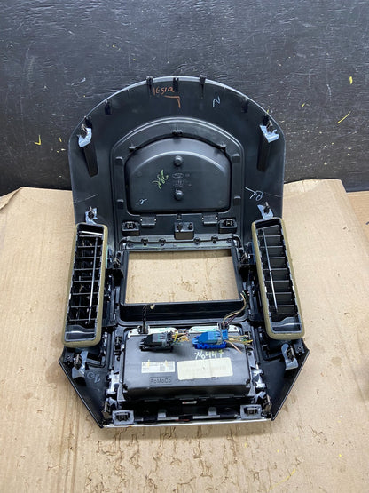 2007 - 2010 Ford Edge Heater Climate Control Radio Control Dash Bezel X6447 DG5
