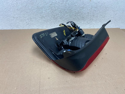 2008 to 2012 Ford Escape Left Driver LH Side Tail Light AG6622 DW5
