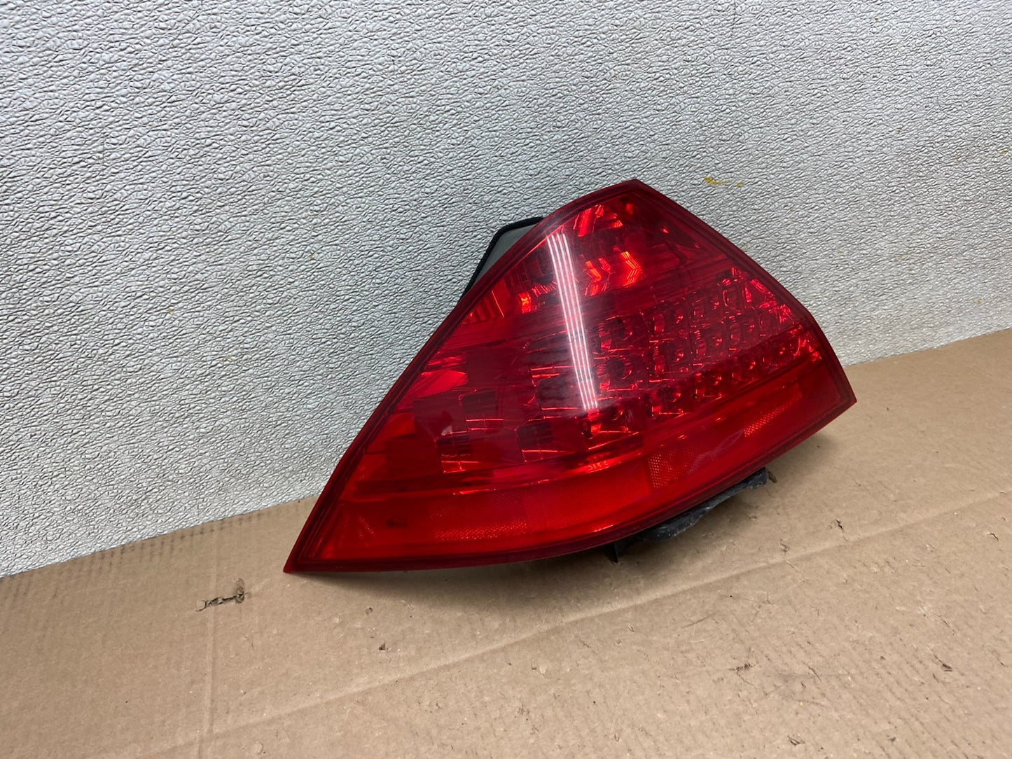 2006 - 2007 Honda Accord Left Driver Lh Side Tail light Oem Y2669 DW2