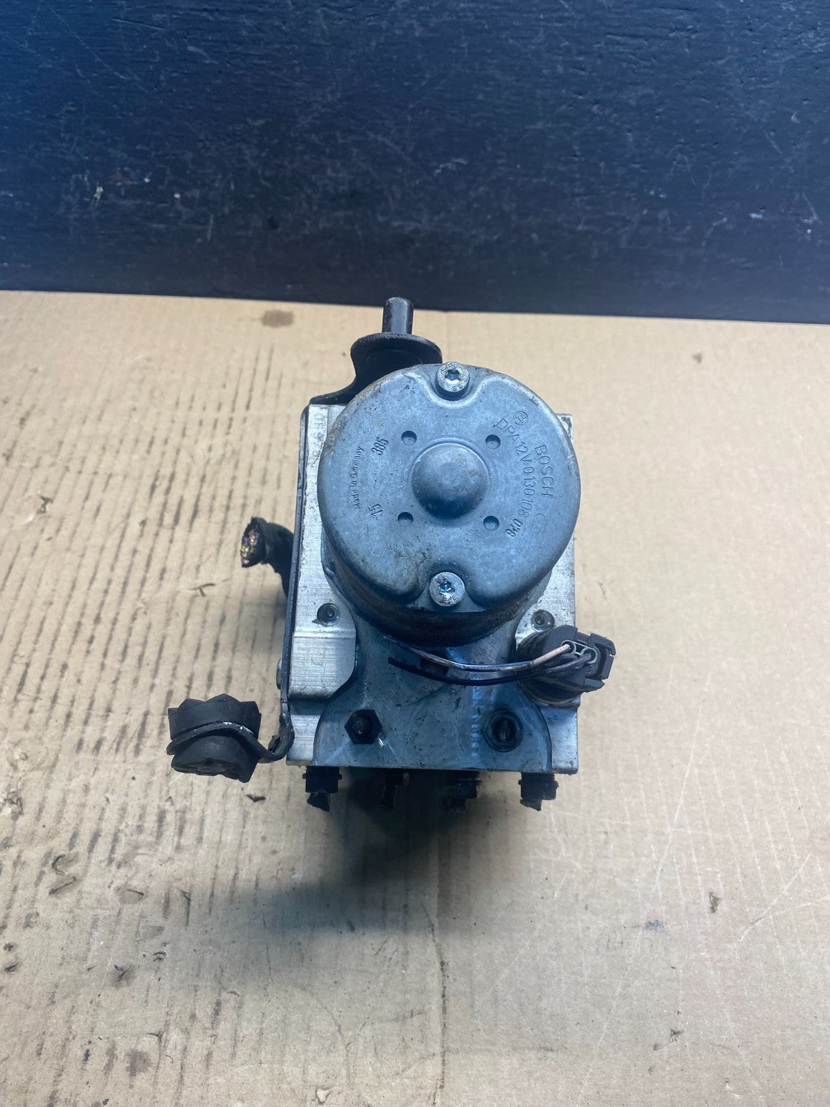 2002-2005 BMW 745i 760i ABS Anti-Lock Brake Pump 6764446 ac9007 DG1