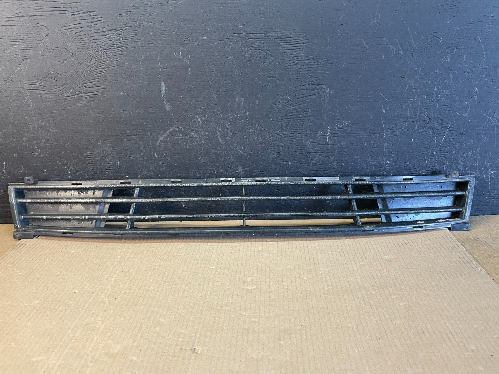 2007 2008 2009 Hyundai Elantra Front Lower Grille Grill AC2018 DG0