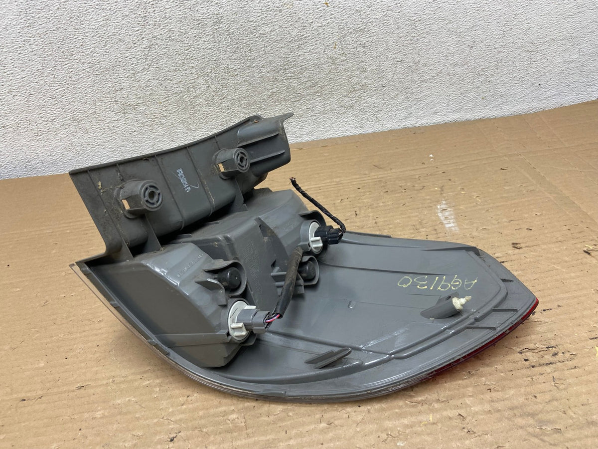 2008 2009 2010 Honda Odyssey Left Driver LH Side Tail Light AG9130 LK5
