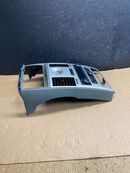 2008-2010 Chrysler Town Country Climate Control Panel Center Dash Trim AF2489 DG1