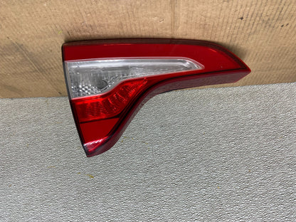 2014 - 2015 Kia Sorento SX Left Driver LH Side Inner Tail Light OEM AA5364 DG0