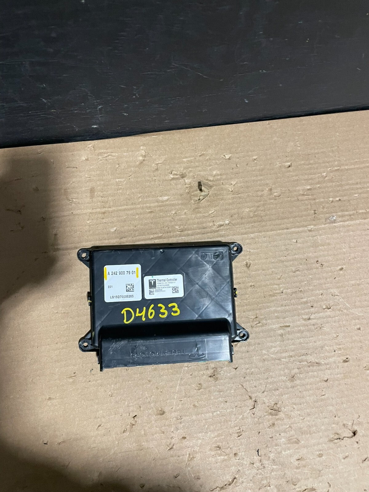 2015-2017  Mercedes Benz B250E OEM Thermal Controller Unit 2429007901 D4633 DG15