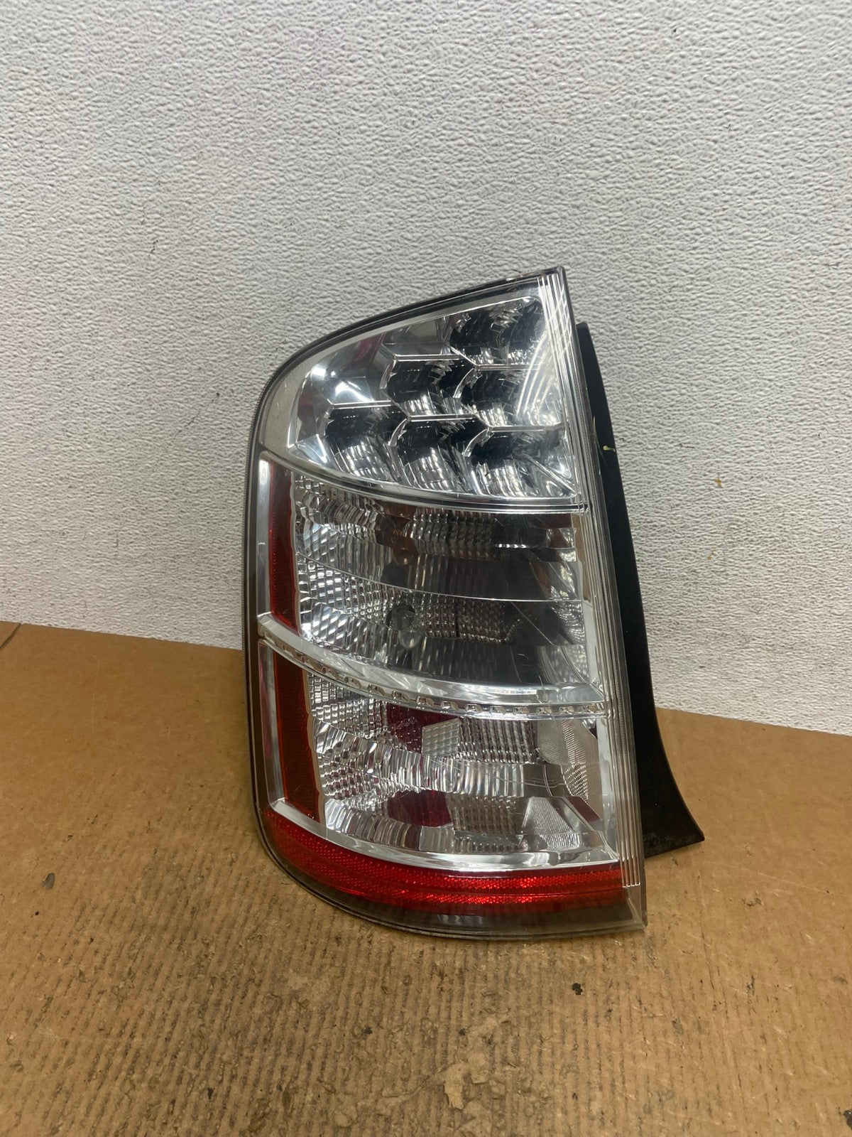 2006 2007 2008 2009 Toyota Prius Tail Light Left Driver LH AE2803 LK0