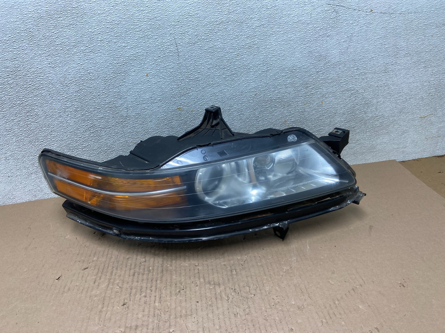 2004 2005 2006 Acura TL Headlight Right Passenger Side Xenon HID AB5986 DW0