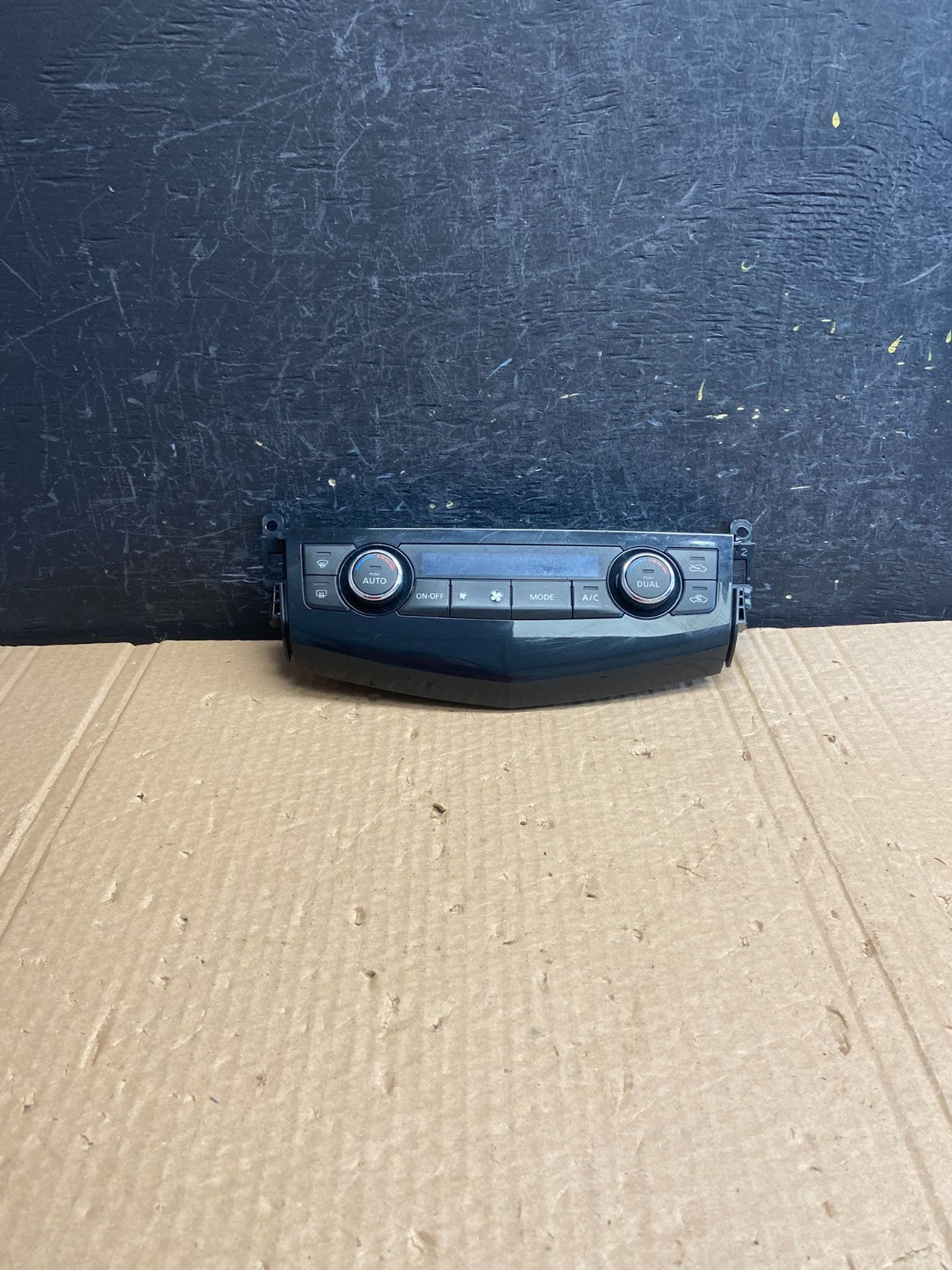 2013 2014 2015 Nissan Altima A/C Temperature Climate Control AF6243 DG0