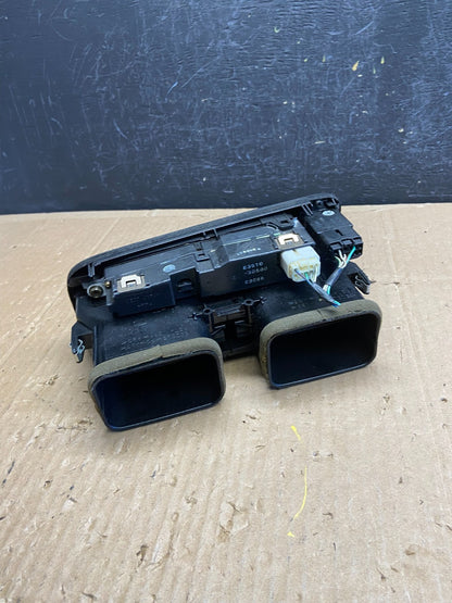 1998 to 2005 Lexus GS300 GS400 Center Air Vent Bezel Trim AD6823 DG3