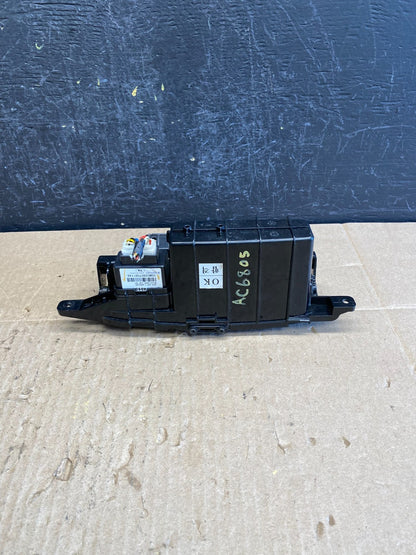 2006 - 2012 Kia Sedona Center Console Dash Storage Compartment Box AC6805 DG4