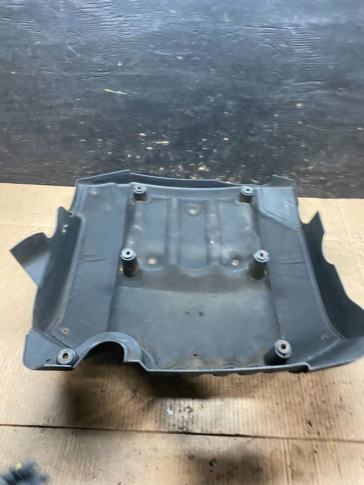 2001 - 2005 Hyundai Santa Fe 2.7L V6 Engine Motor Cover T9553 DG5