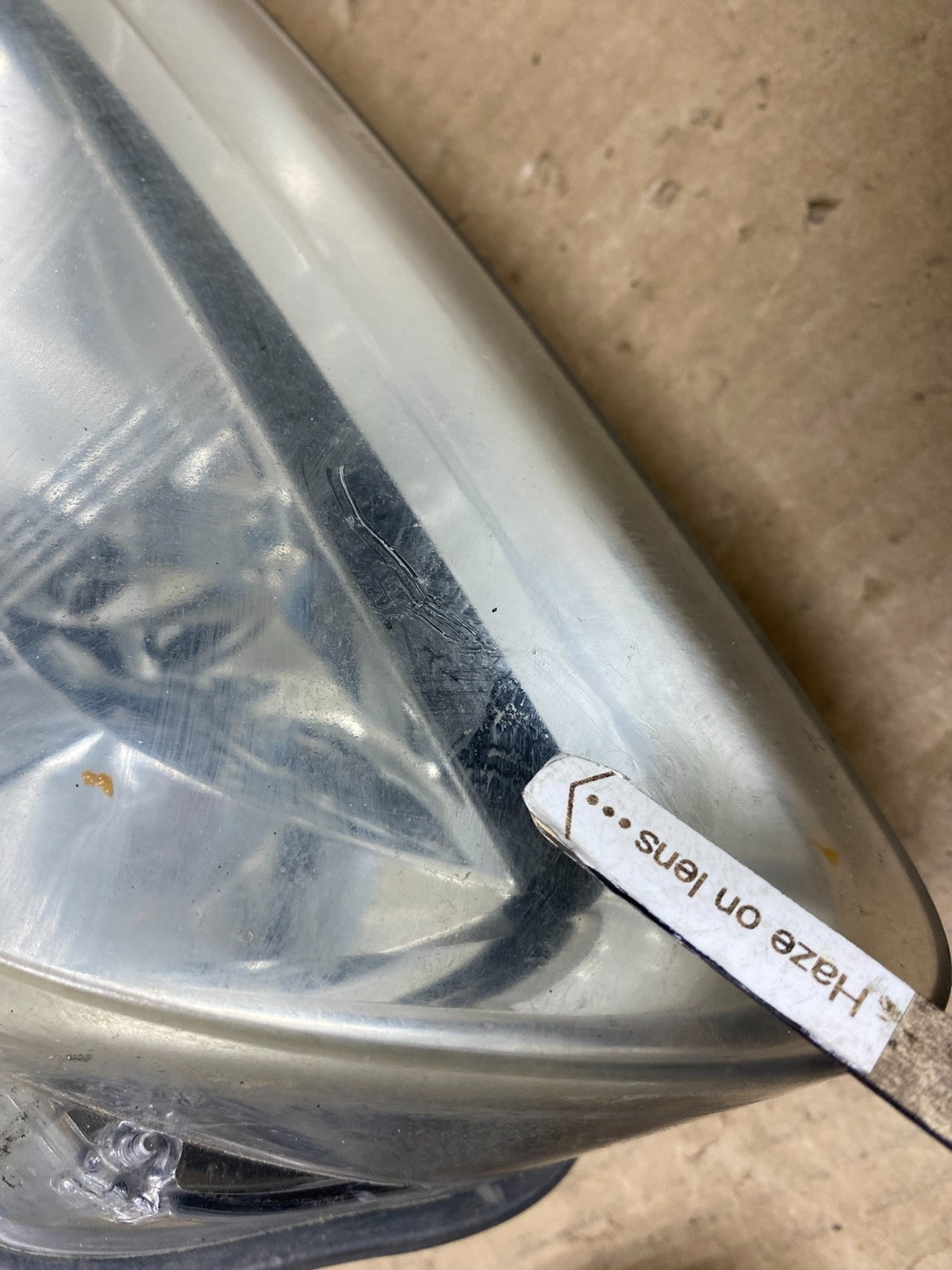 2000 to 2003 Nissan Sentra Front Left+Right Side Headlights AH6613 DW6