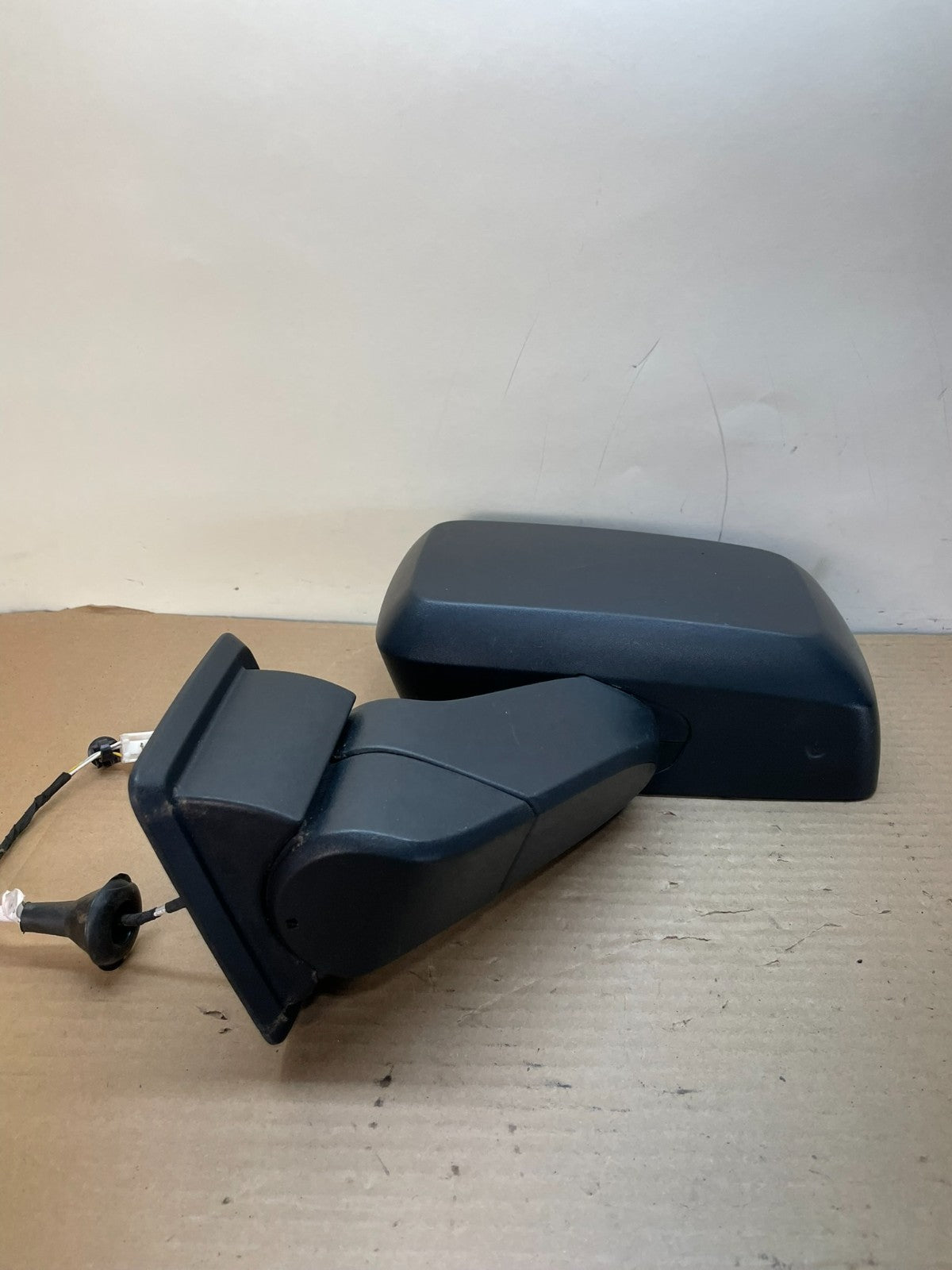 2006 to 2010 Hummer H3 Front Left Driver LH View Door Mirror AH8743 DG3