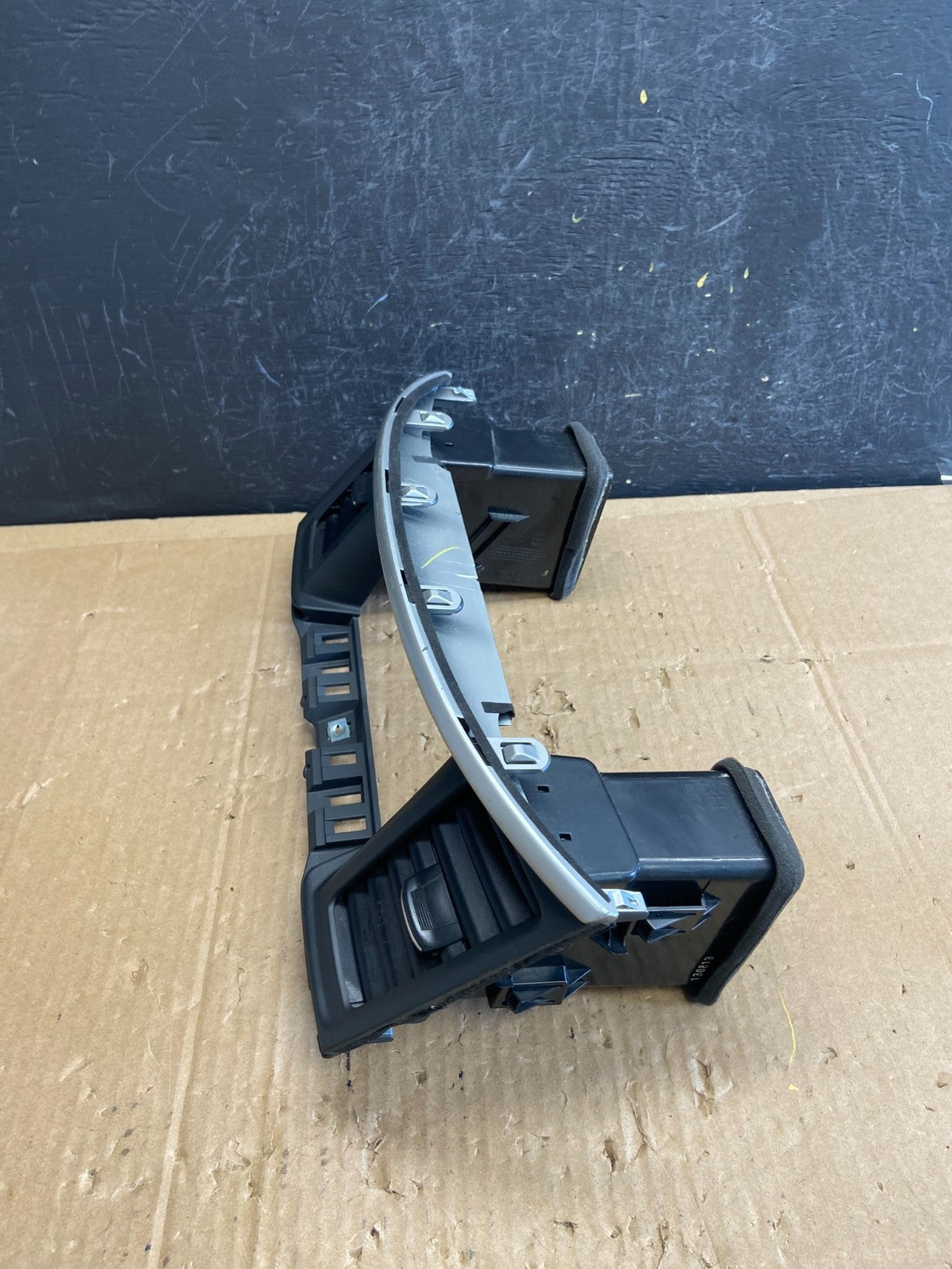 2013 to 2020 Nissan Pathfinder Center Dash Radio Trim Bezel Surround ad2267 DG2