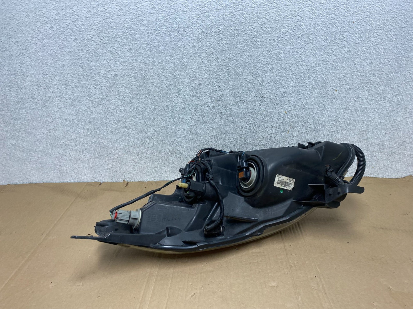 Sedan 2007 to 2009 Nissan Altima Right Passenger Halogen Headlight AE9092 DW5
