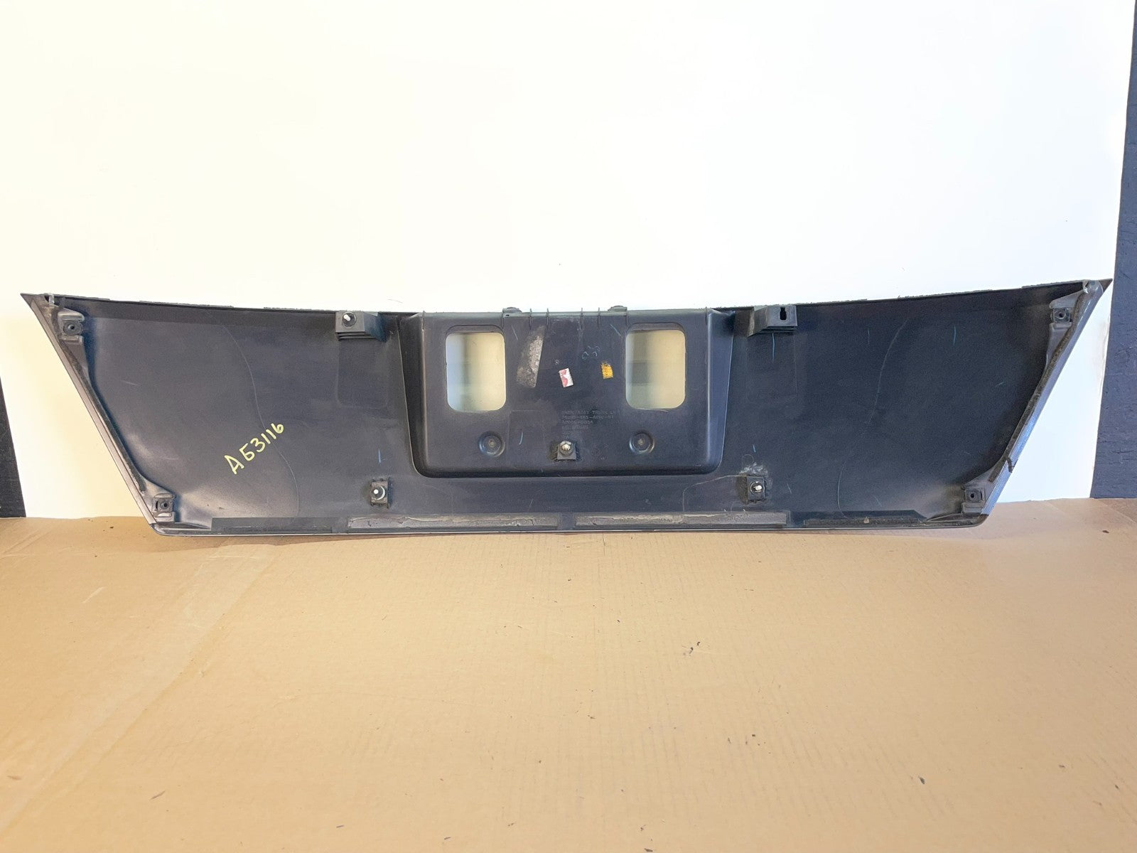 2008 to 2009 Honda Accord Sedan Trunk Deck Lid Trim Panel Molding AG3116 DG5