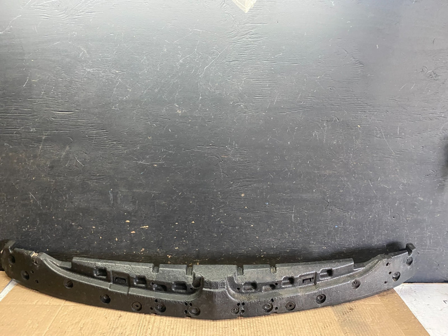 2010 to 2012 Lincoln MKT Front Impact Absorber Q0683 DG0