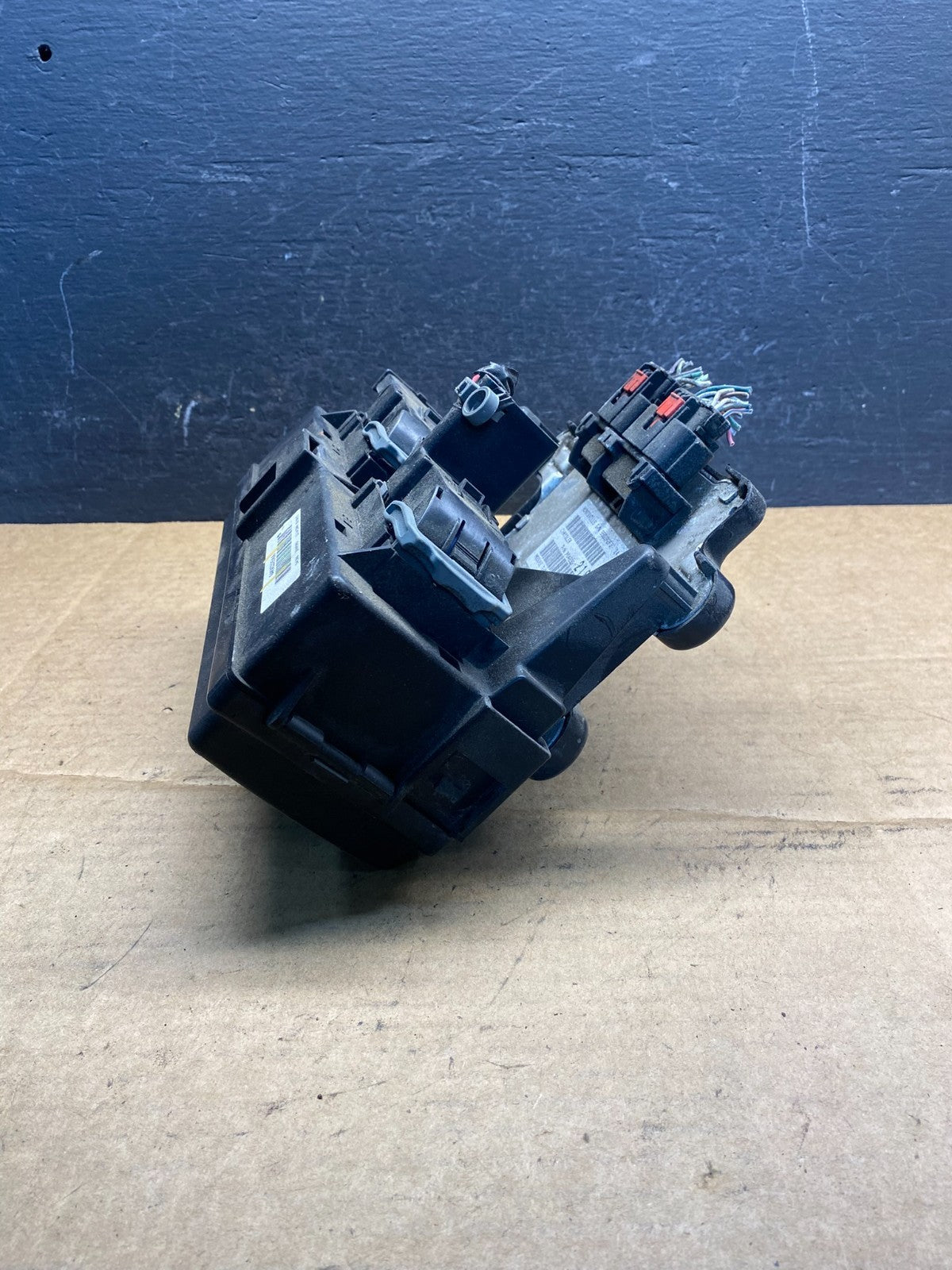 2009 Jeep Grand Cherokee Fuse Box Relay Panel 04692215aa AD7310 DG3