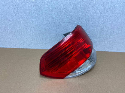 2008 2009 2010 Honda Odyssey Left Driver LH Side Tail Light AB9952 DW2