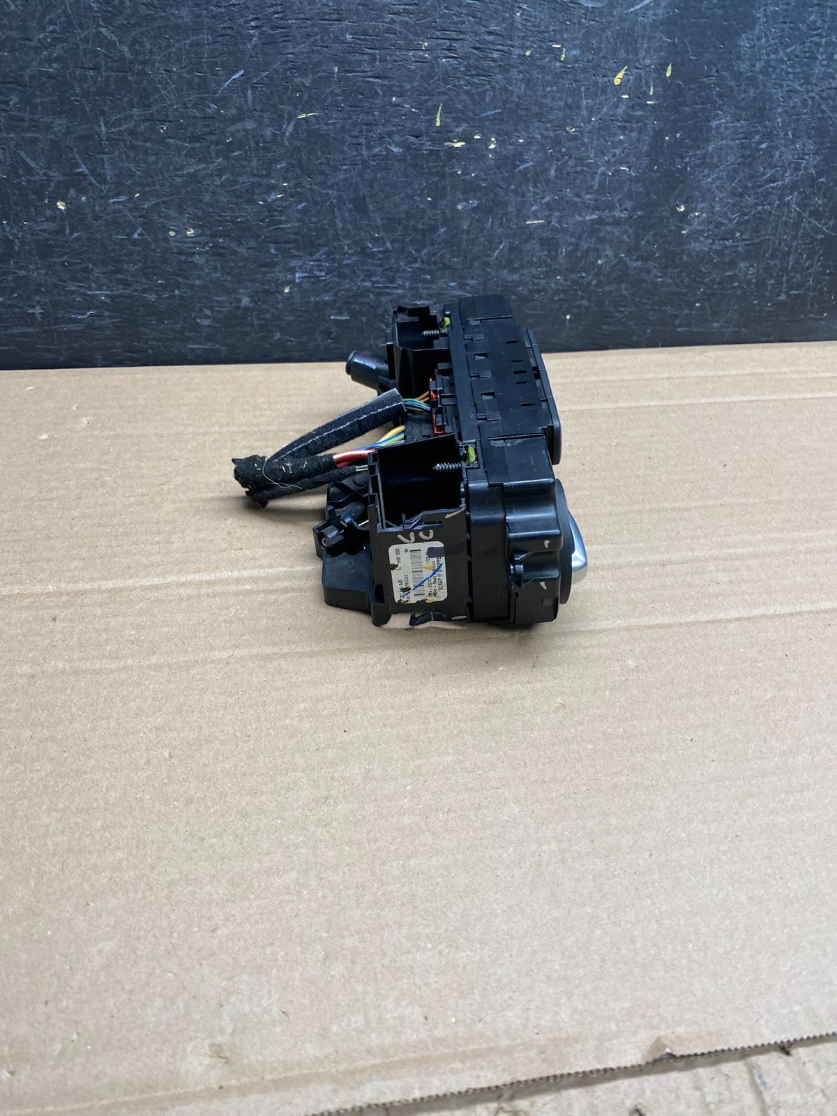 2011 - 2014 Volkswagen Jetta Center Climate Control Panel AC Heater AG0004 DG1