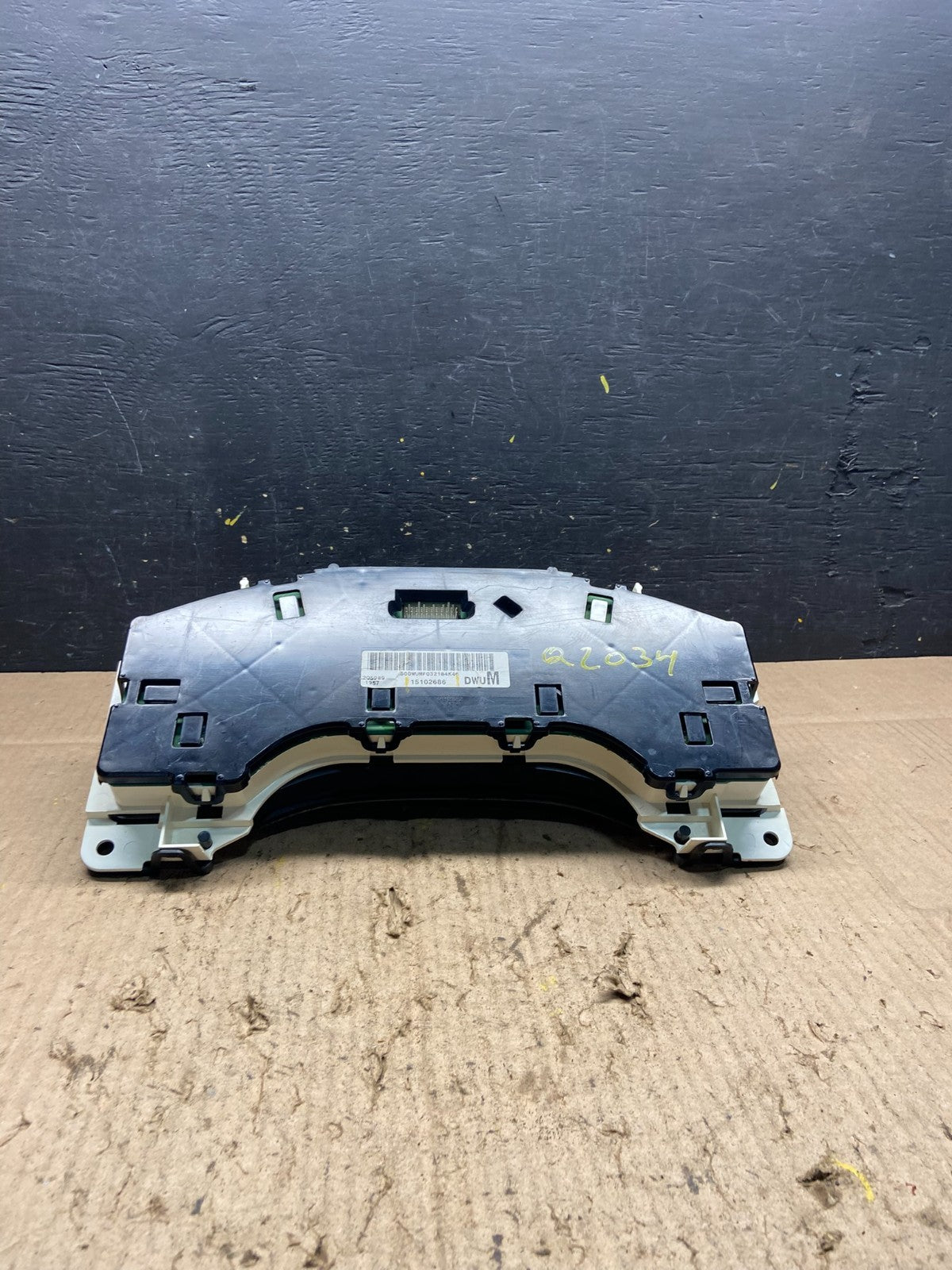2004 to 2007 Chevrolet Express Speedometer Cluster Gauge Q2034 DG5