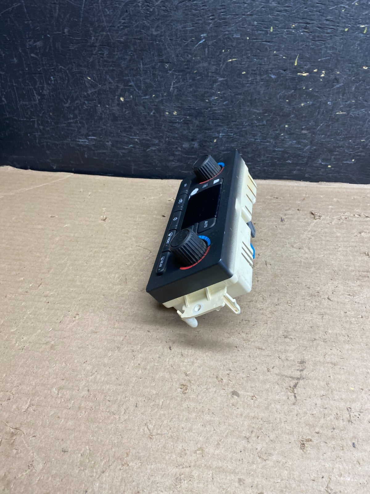 2003-2009 GMC Chevrolet Envoy Trailblazer Climate Control A/C Panel ah5467 DG2