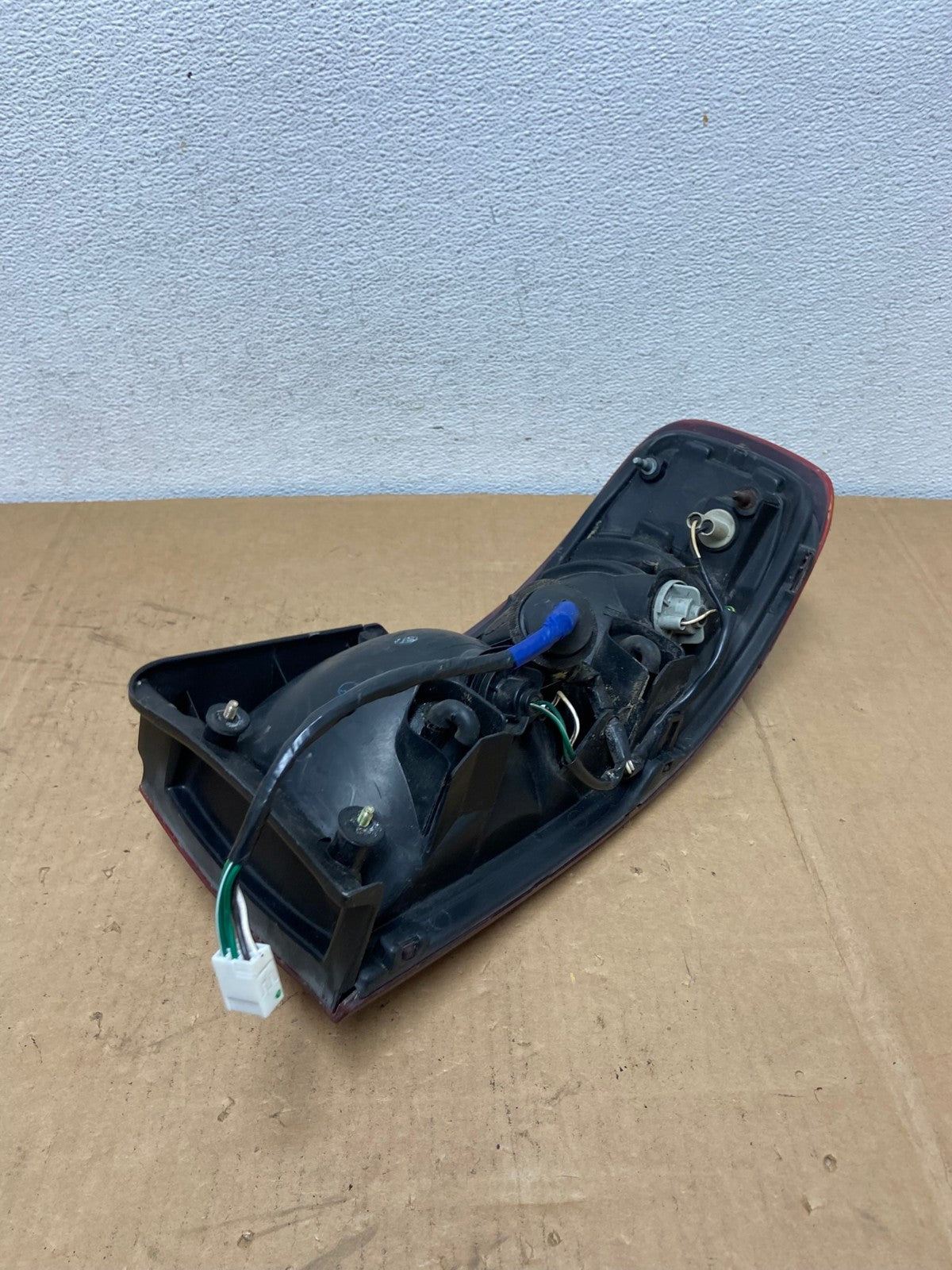 1995 - 1996 Toyota Camry Sedan Left Driver Side Lh Tail Light Lamp AC8584 LK6