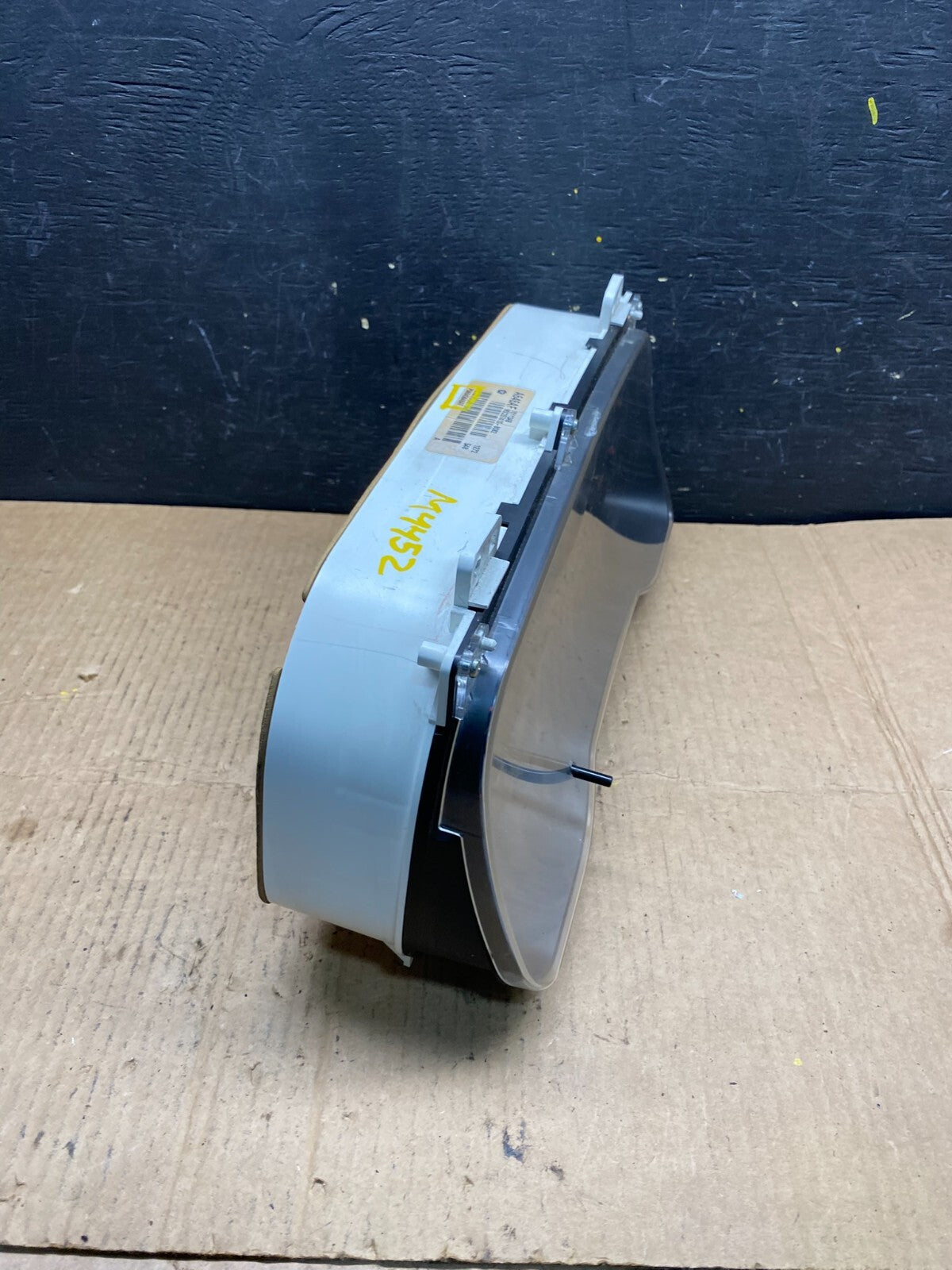 2001 2002 2003 Dodge Durango Speedometer Instrument Cluster Gauge M4452 PS2