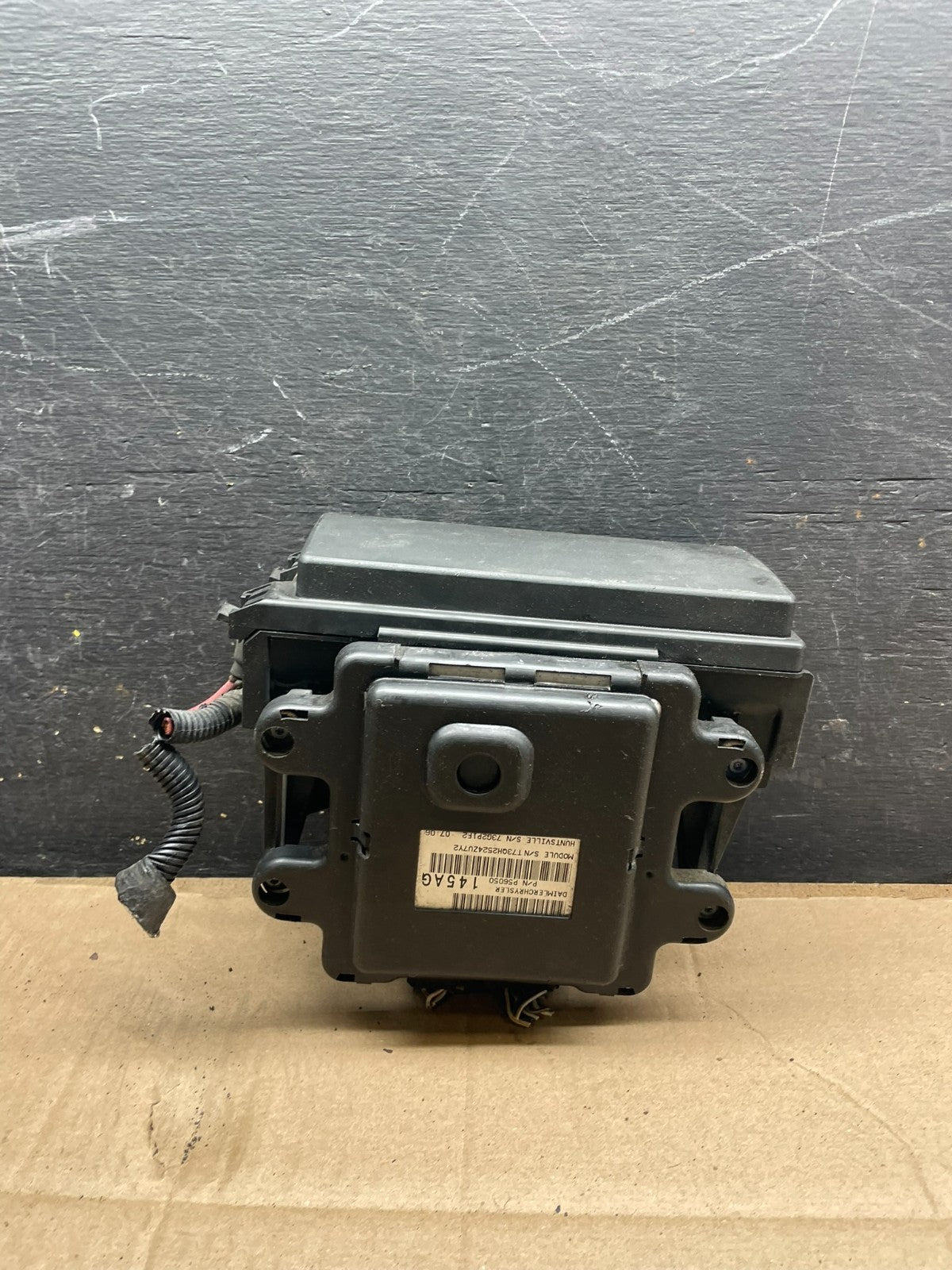 2005 Jeep Grand Cherokee Fuse Box BCM Body Control Module Oem R3816 DG0