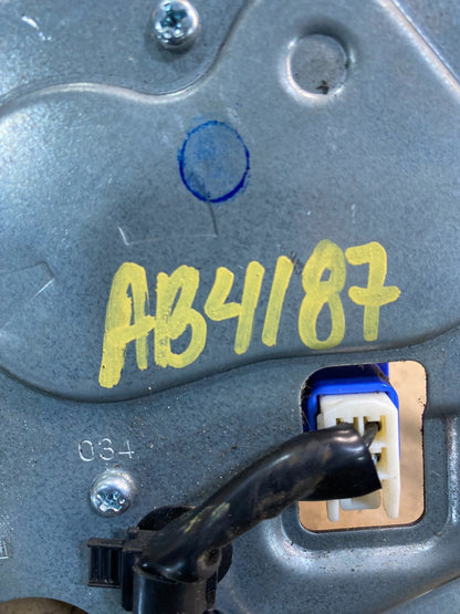 2010 to 2014 Subaru Legacy Outback Rear Wiper Motor AB41876