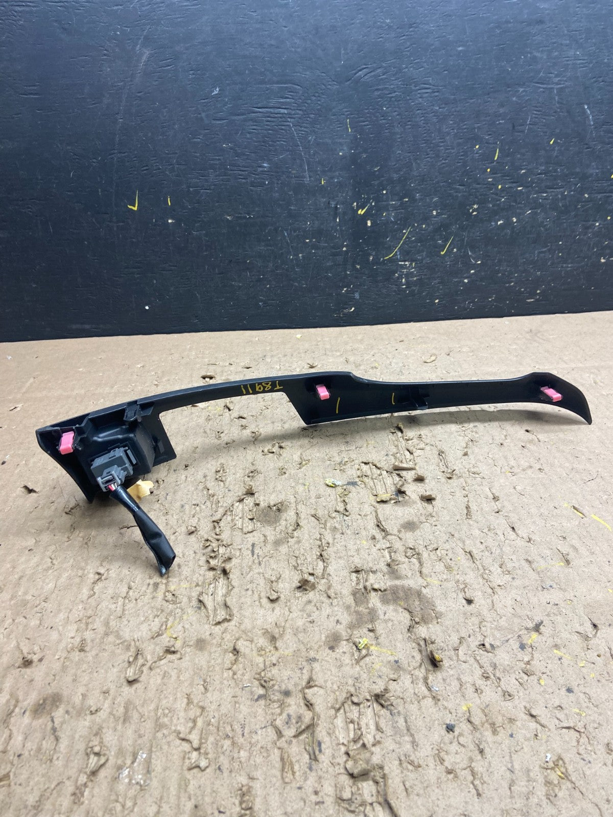 2007- 2011 Toyota Yaris HB Left LH Trim Bezel Panel Center Dash T8911 DG4