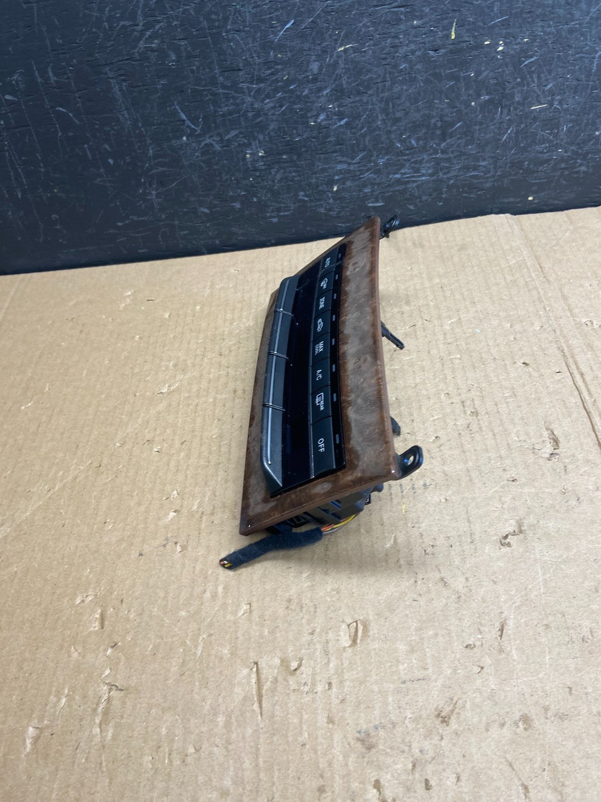2010-2013 Mercedes W212 E350 E500 A/C Climate Control Panel AE3827 DG2