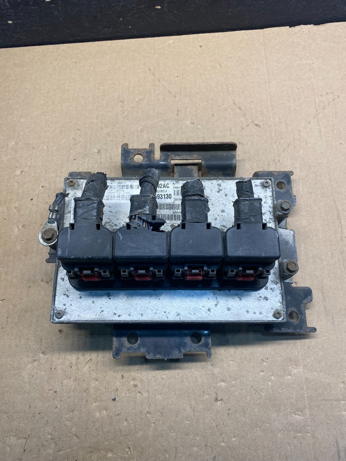 2012 Dodge Durango Jeep Grand Cherokee 5.7 Engine Computer ECU ECM ae7472 DG0