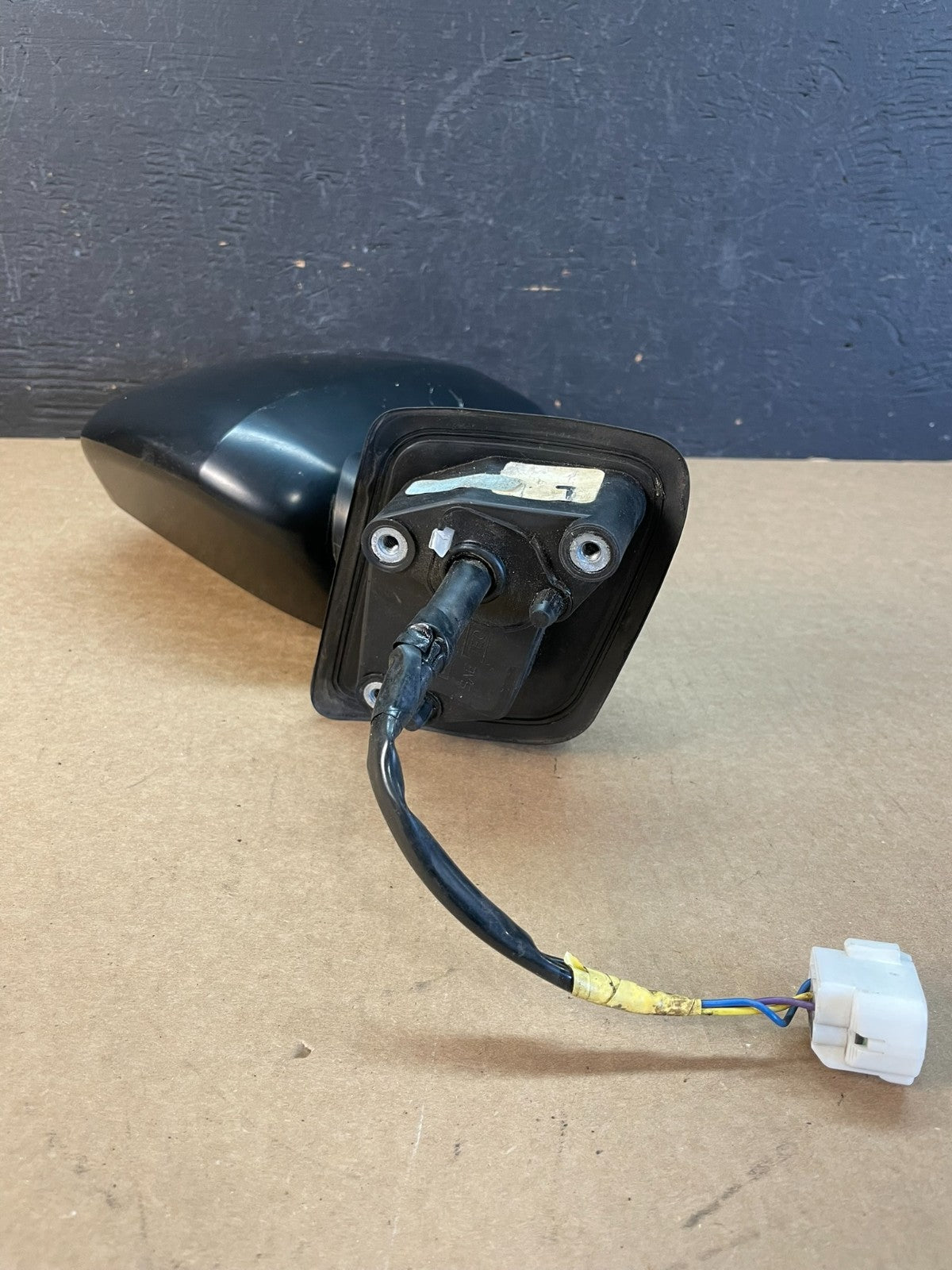 2004 - 2009 Mitsubishi Endeavor Left Driver LH Door View Mirror ac9952 DG4
