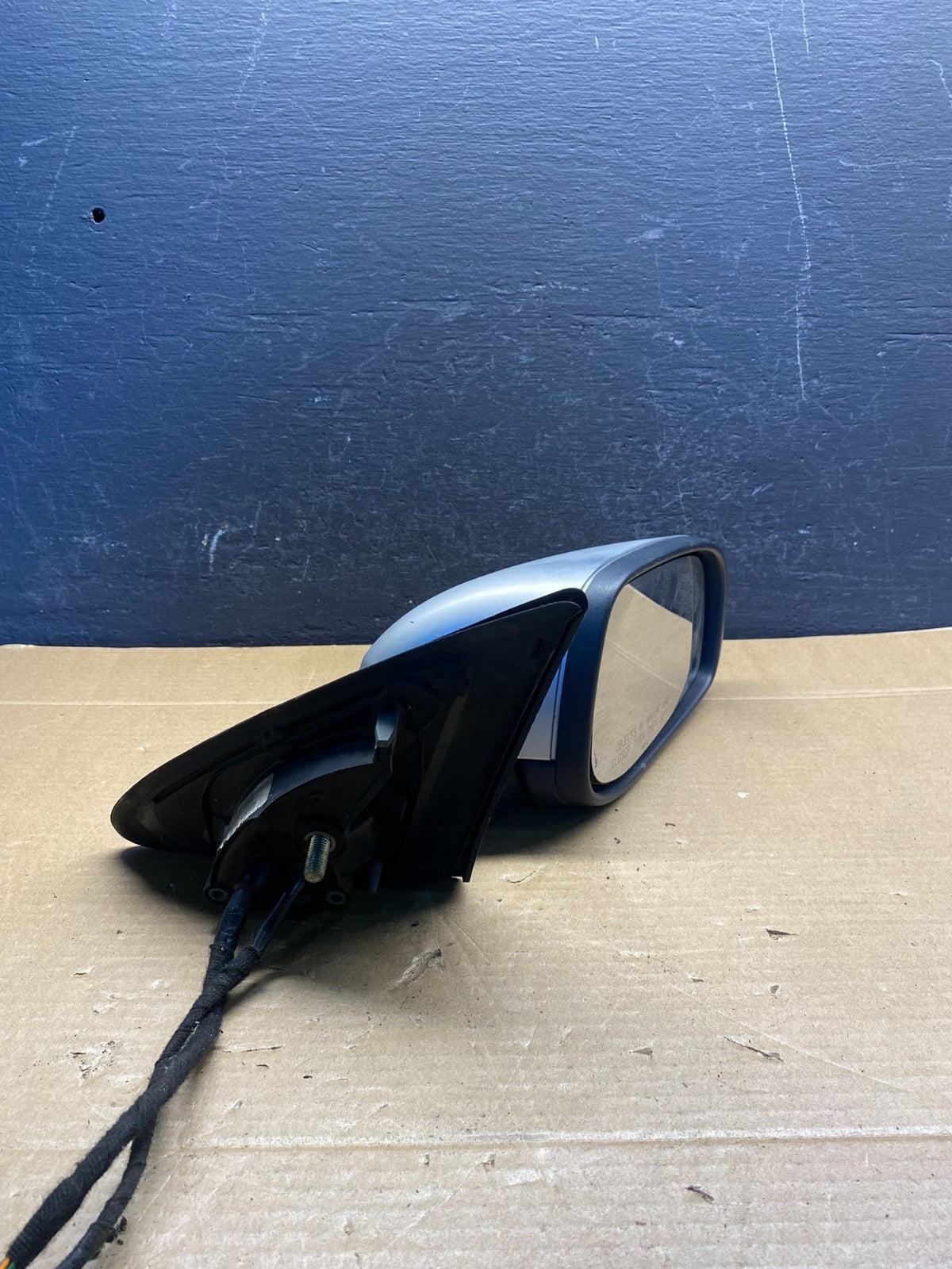 2004 - 2006 Volvo S60 Right Passenger RH Front Door View Mirror AD6621 DW9