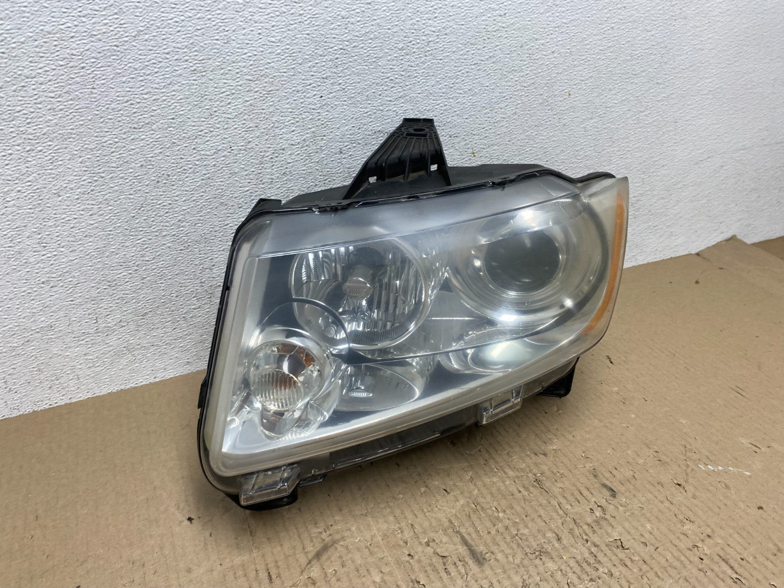 2011-2013 Jeep Grand Cherokee Left Driver LH Xenon Headlight AE7091 DW2