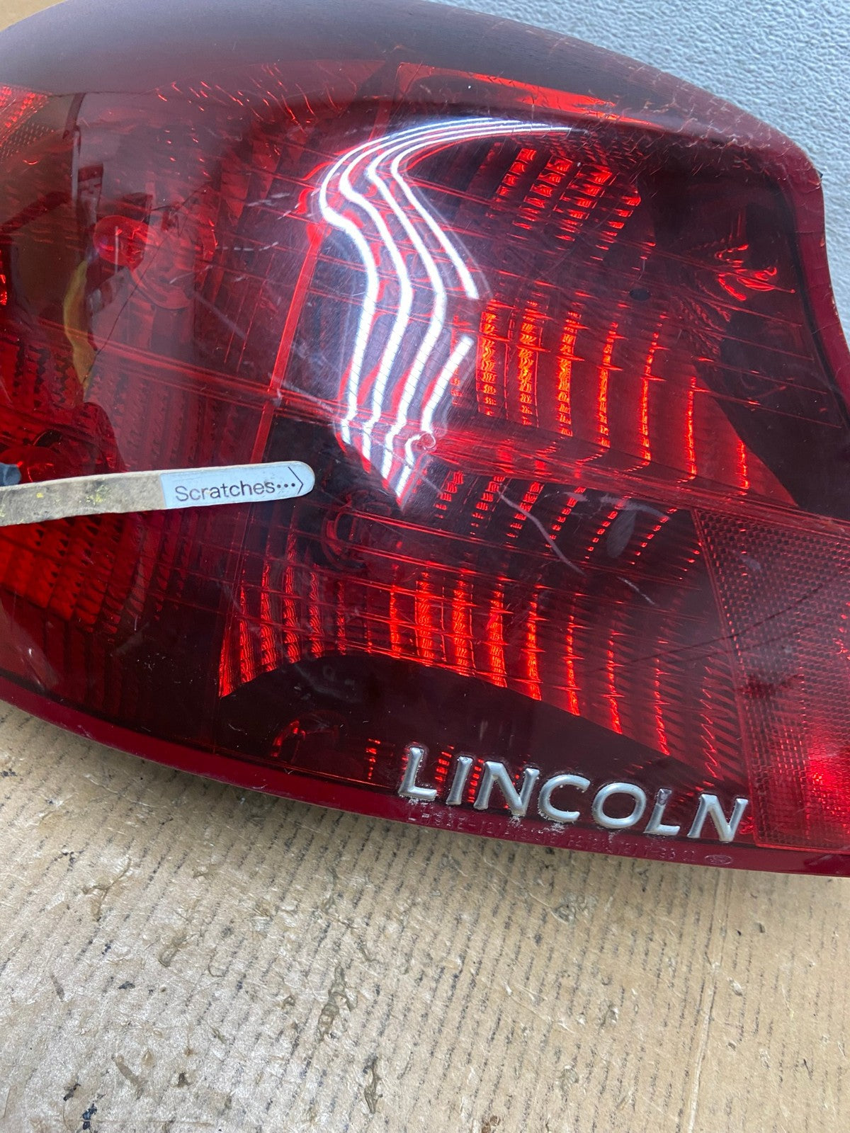 1998 to 2002 Lincoln Continental Left Driver LH Side Tail Light AE1552 LK3