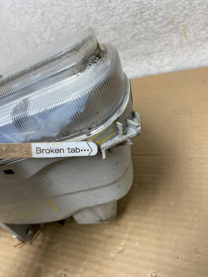 1999-2005 Suzuki Grand Vitara Right Passenger Side Halogen Headlight AG9331 DW5