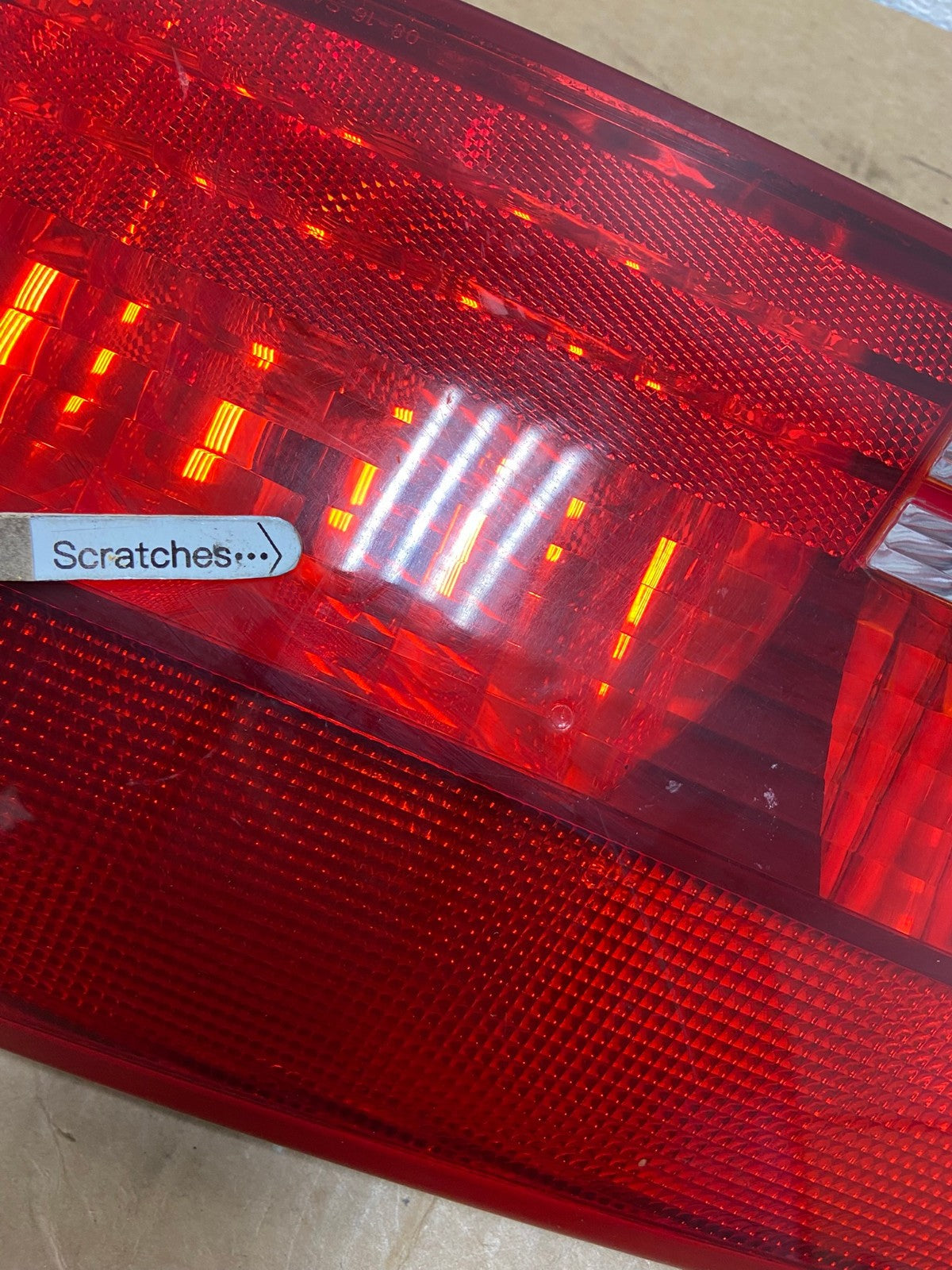 2004-2005 Toyota Sienna Right Passenger RH Side Inner Tail Light AD6153 LK3