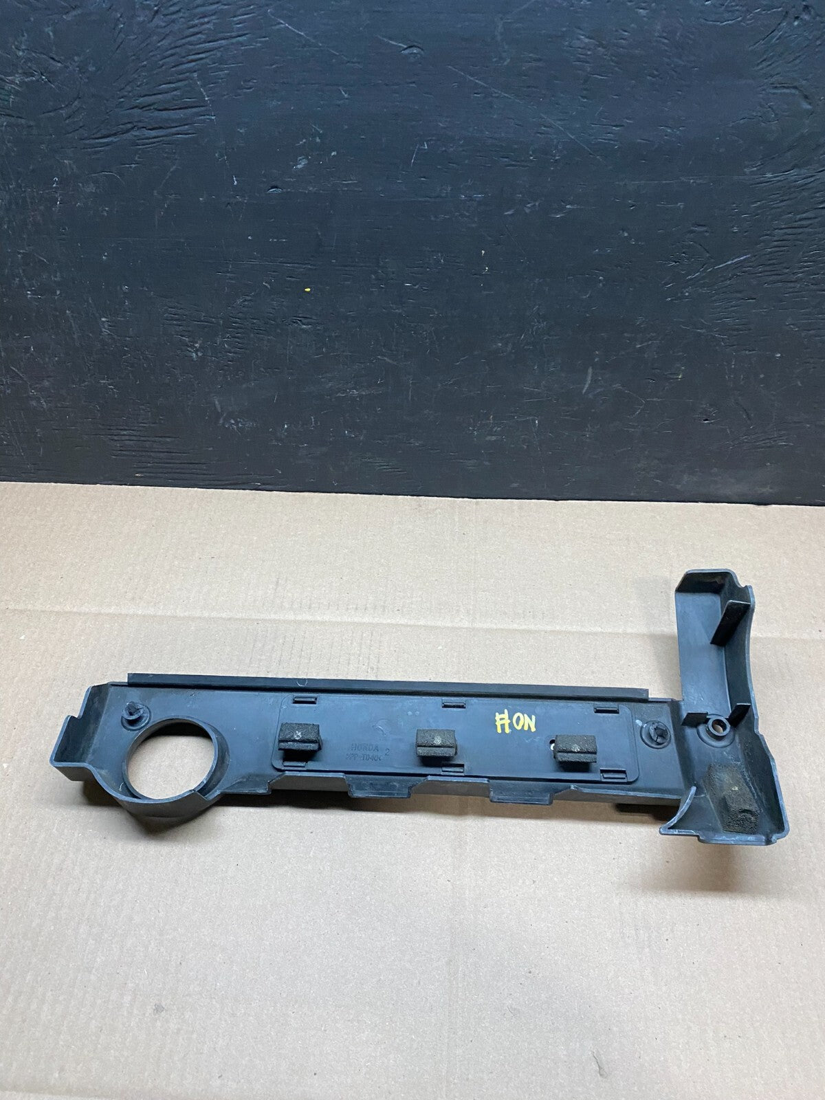 2004 to 2006 Acura TL 3.2L VTEC Engine Motor Cover Front Trim F35104